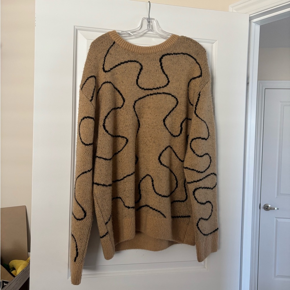 Zara Tan and Black Crew Neck Sweater